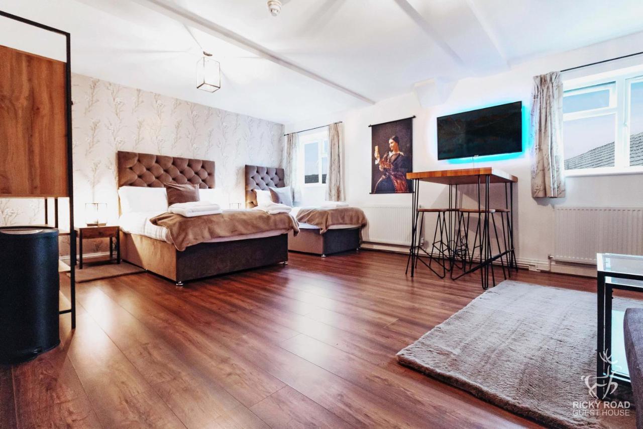 Ricky Road Guest House - Premium Γουάτφορντ Εξωτερικό φωτογραφία