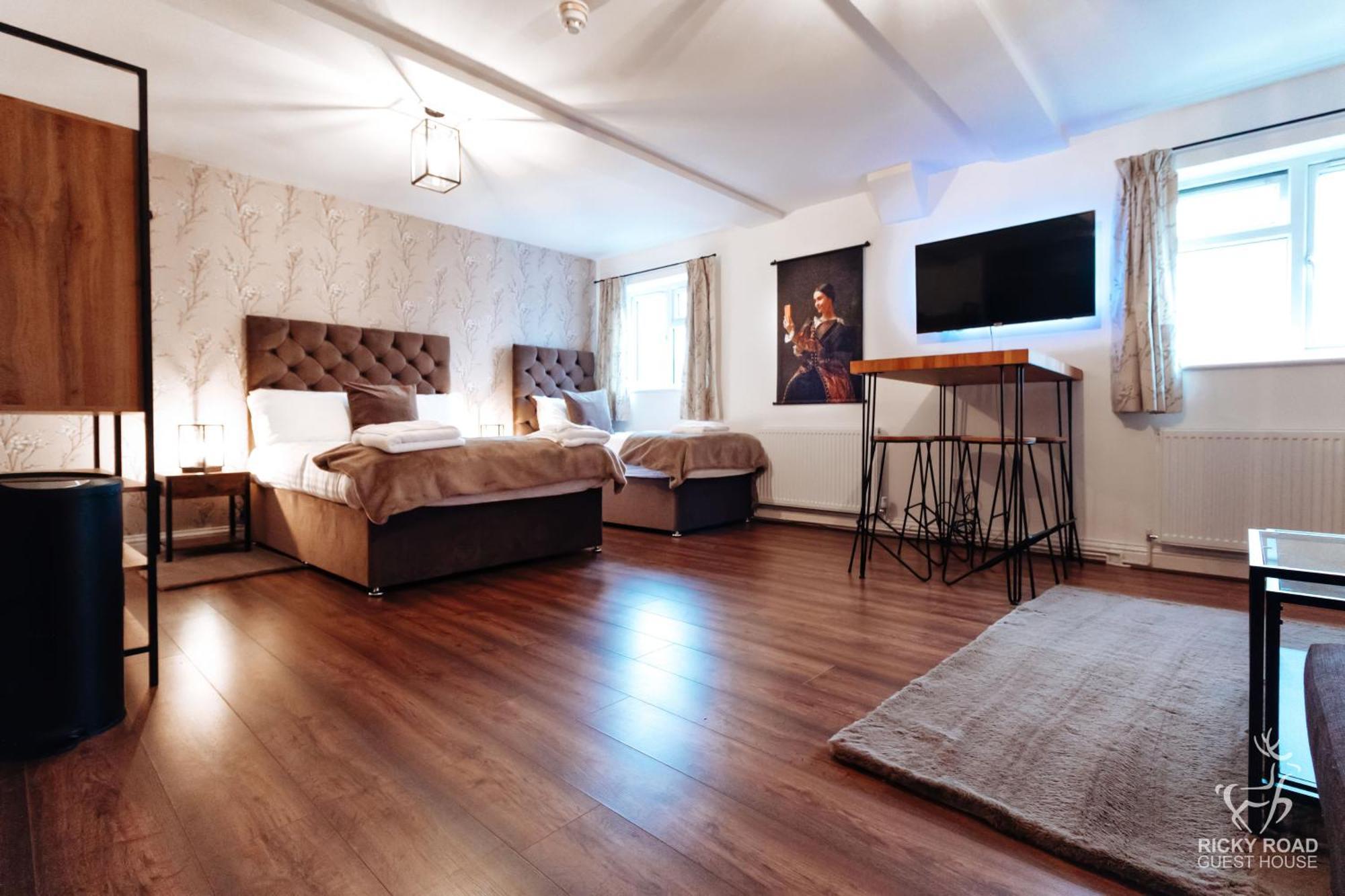 Ricky Road Guest House - Premium Γουάτφορντ Εξωτερικό φωτογραφία